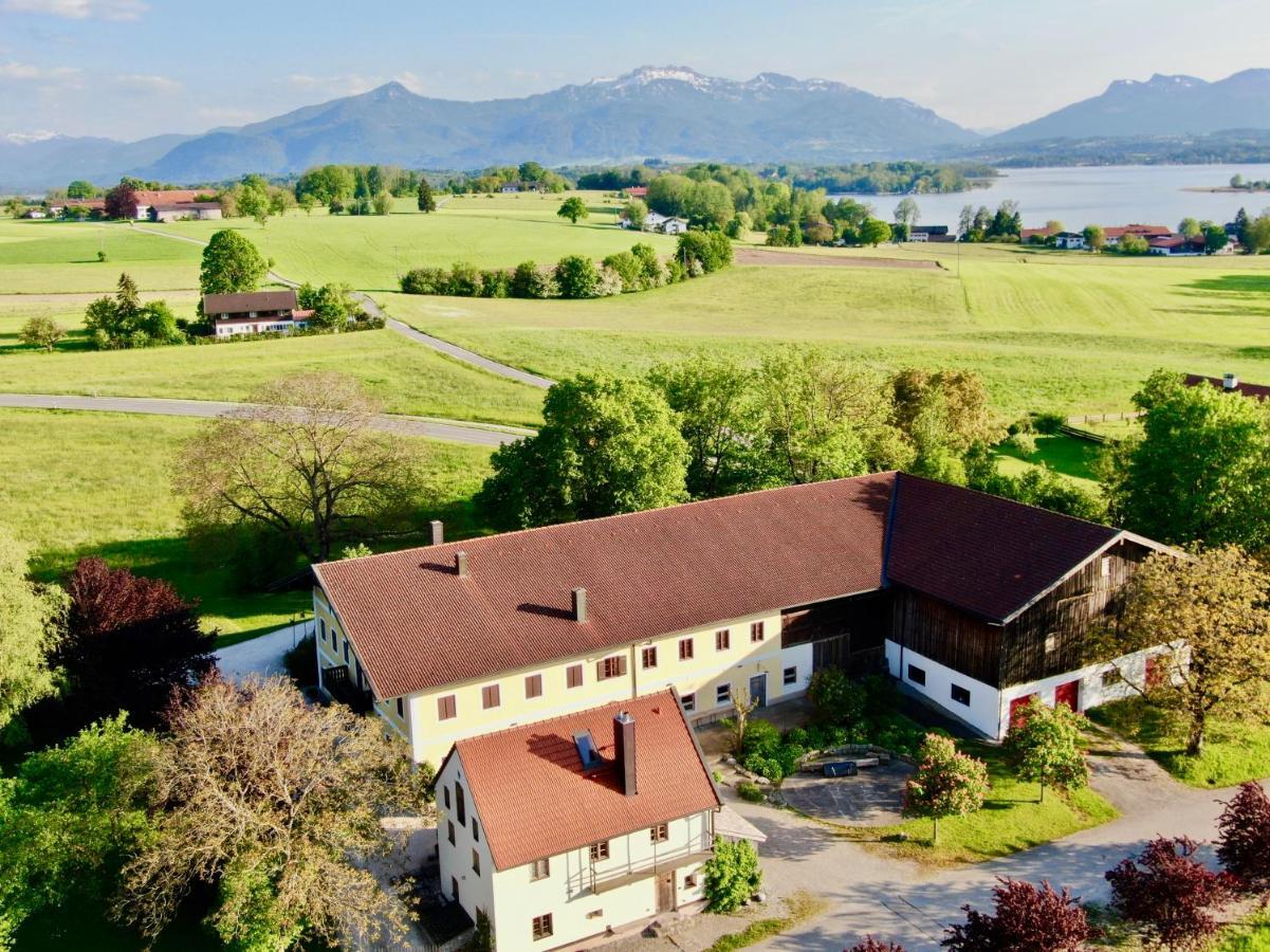 Zuhaeusl Am Chiemsee Appartements Breitbrunn am Chiemsee Exterior photo